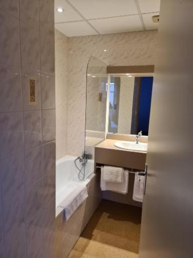 Hotel Des Roches 2*
